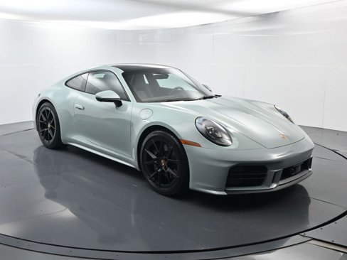 Certified 2025 Porsche 911 Carrera image 16