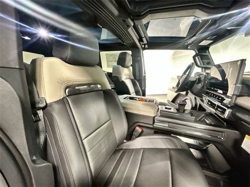 New 2026 GMC Hummer EV SUV image 24