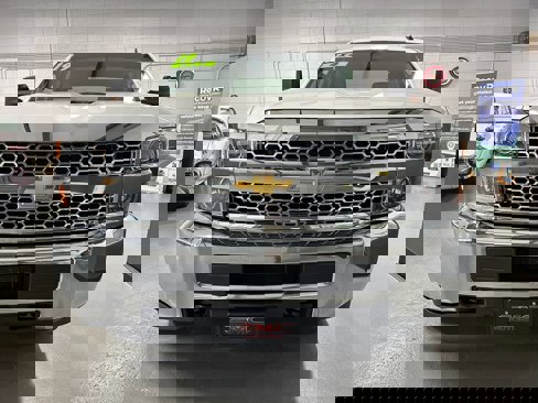 Used 2019 Chevrolet Silverado 2500 W/T image 11