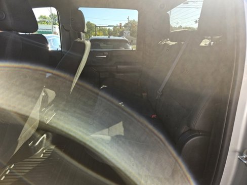 Used 2022 GMC Sierra 2500 Pro w/ Convenience Package image 17