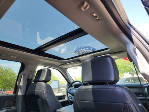 New 2025 Ford F350 Lariat w/ Chrome Package image 20