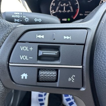 New 2026 Honda HR-V LX image 25