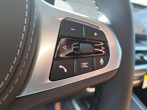 New 2026 BMW X7 xDrive40i w/ M Sport Package image 31