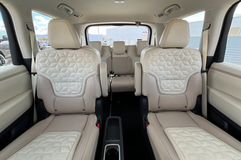 New 2025 Nissan Armada Platinum image 26
