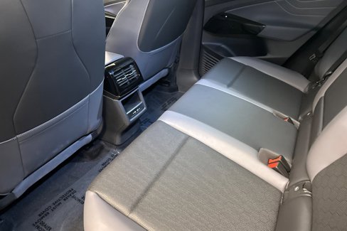 New 2025 Volkswagen ID.4 Pro S Plus image 11