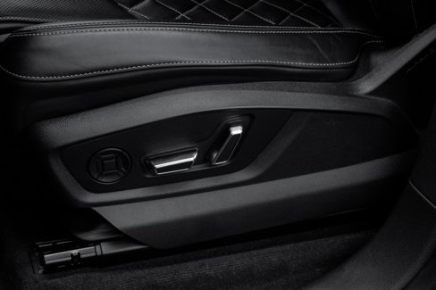 Used 2022 Audi SQ8 Prestige image 38