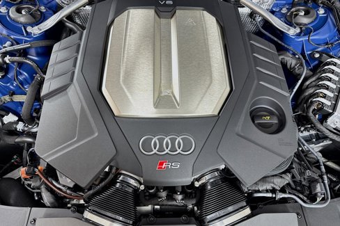 New 2025 Audi RS 6 performance image 28