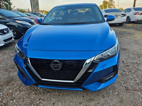 Used 2021 Nissan Sentra SV image 2