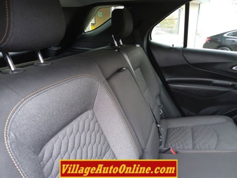 Used 2020 Chevrolet Equinox LT image 36