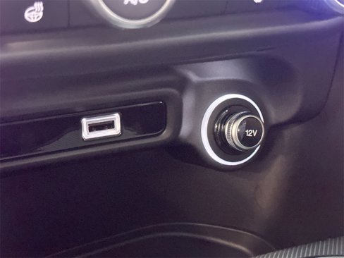 New 2025 Alfa Romeo Giulia AWD w/ Driving Assist Package image 23