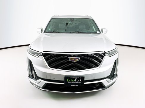 Used 2020 Cadillac XT6 Premium Luxury image 2