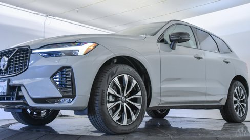Certified 2025 Volvo XC60 B5 Core w/ Protection Package Premier image 10