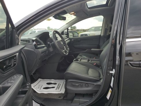 Certified 2025 Honda Odyssey Elite image 33