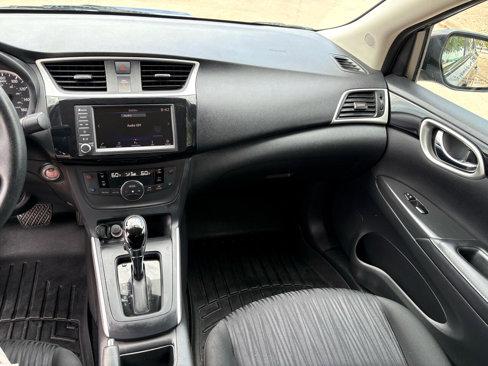 Used 2019 Nissan Sentra SV image 31