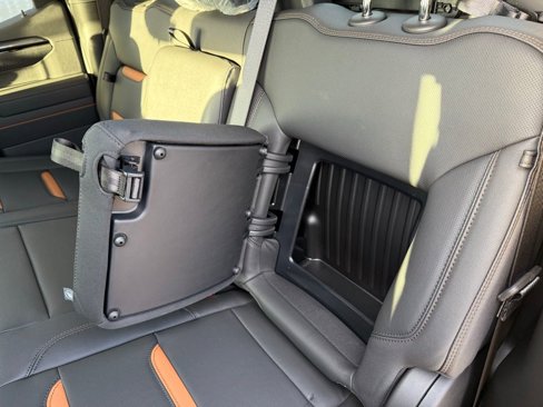 New 2026 GMC Sierra 1500 AT4 w/ AT4 Premium Package image 22