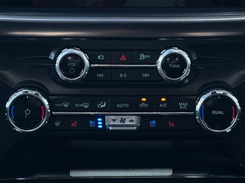 New 2025 Ford F150 Platinum image 40
