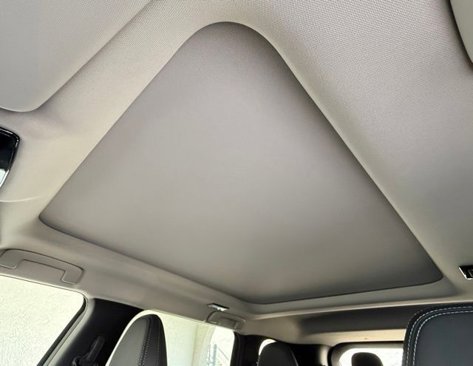New 2025 Mitsubishi Outlander SE image 12