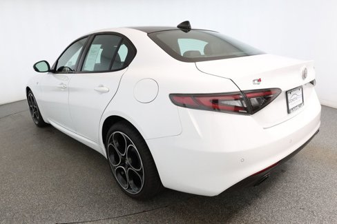 Used 2024 Alfa Romeo Giulia Ti image 6