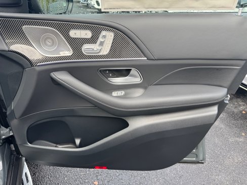 New 2026 Mercedes-Benz GLS 63 AMG 4MATIC image 16