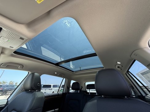 New 2025 Volkswagen Atlas SE image 17