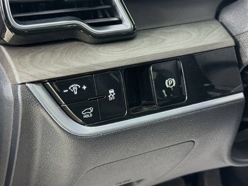 Used 2024 Kia Sportage X-Line w/ X-Line Premium Package image 10