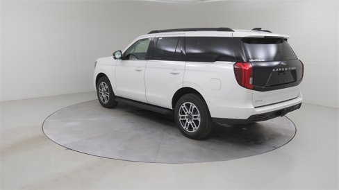 New 2025 Ford Expedition Active image 17
