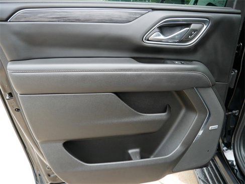 Used 2023 GMC Yukon XL SLT image 15