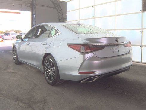 Used 2024 Lexus ES 350 w/ Premium Package image 9