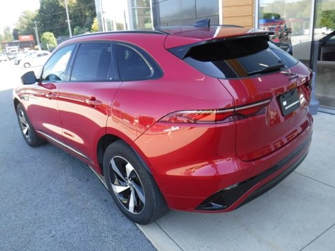 Used 2025 Jaguar F-PACE R-Dynamic S image 12