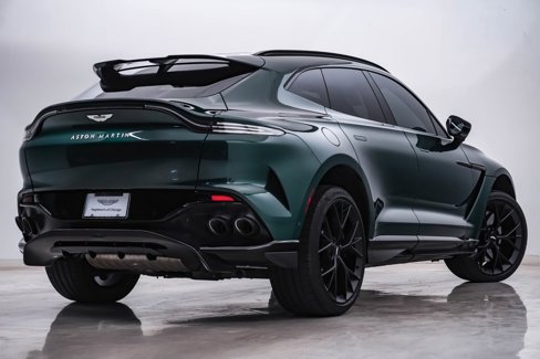 Used 2025 Aston Martin DBX 707 image 8