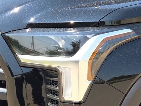 New 2026 Toyota Tundra SR5 image 4
