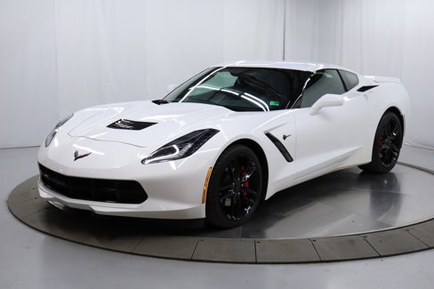 Used 2019 Chevrolet Corvette Stingray Coupe w/ 1LT image 2