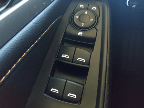 Used 2020 Chevrolet Traverse LT w/ LT Premium Package image 27