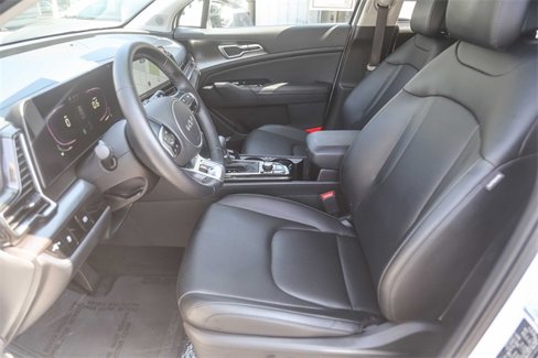 Certified 2024 Kia Sportage EX image 18