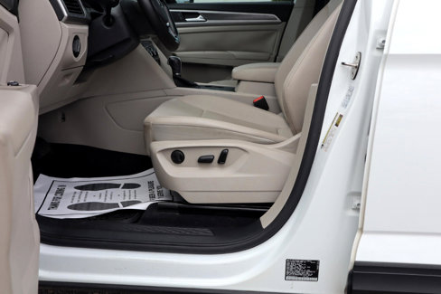 Used 2018 Volkswagen Atlas SE image 13