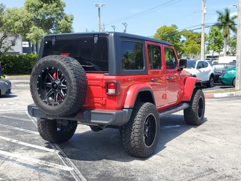 Used 2018 Jeep Wrangler Unlimited Sahara image 7