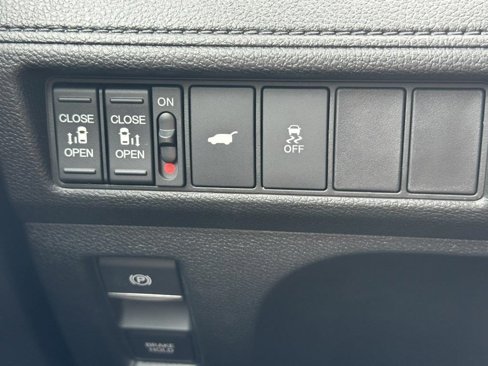 New 2026 Honda Odyssey EX-L image 17
