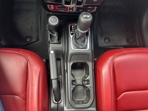 Used 2024 Jeep Wrangler Unlimited Rubicon 392 image 24