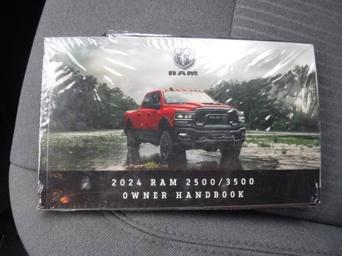 Used 2024 RAM 2500 Big Horn image 34