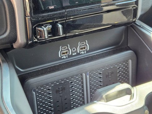New 2025 RAM 2500 Laramie image 27