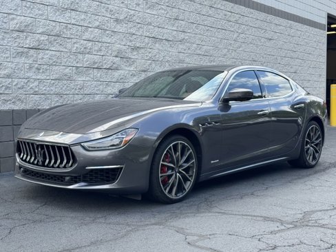 Used 2019 Maserati Ghibli S GranLusso image 1
