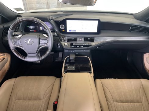 Used 2024 Lexus LS 500 image 27