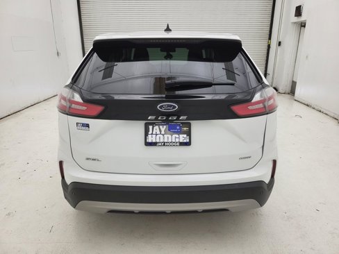 Used 2024 Ford Edge SEL image 15