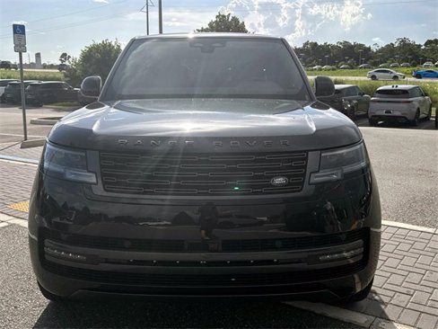 New 2025 Land Rover Range Rover SE image 10