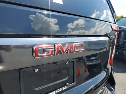 Certified 2024 GMC Yukon AT4 image 10