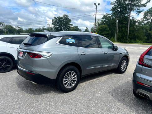 Used 2024 Buick Enclave Premium image 6