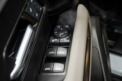 Used 2024 GMC Hummer EV 3X image 43