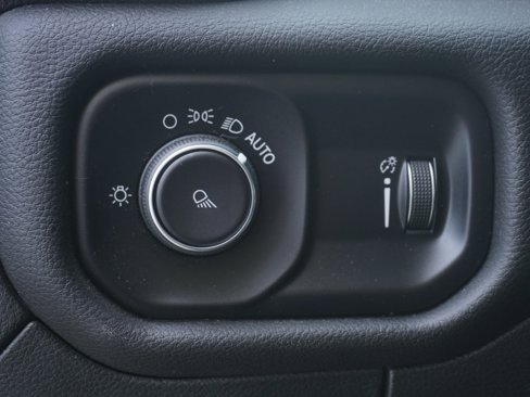 Certified 2024 RAM 1500 Laramie image 13