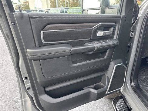 New 2026 RAM 2500 Laramie w/ Night Edition image 9