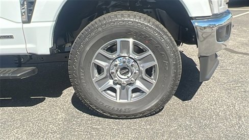 New 2025 Ford F350 XLT w/ 360-Degree Camera Package image 10